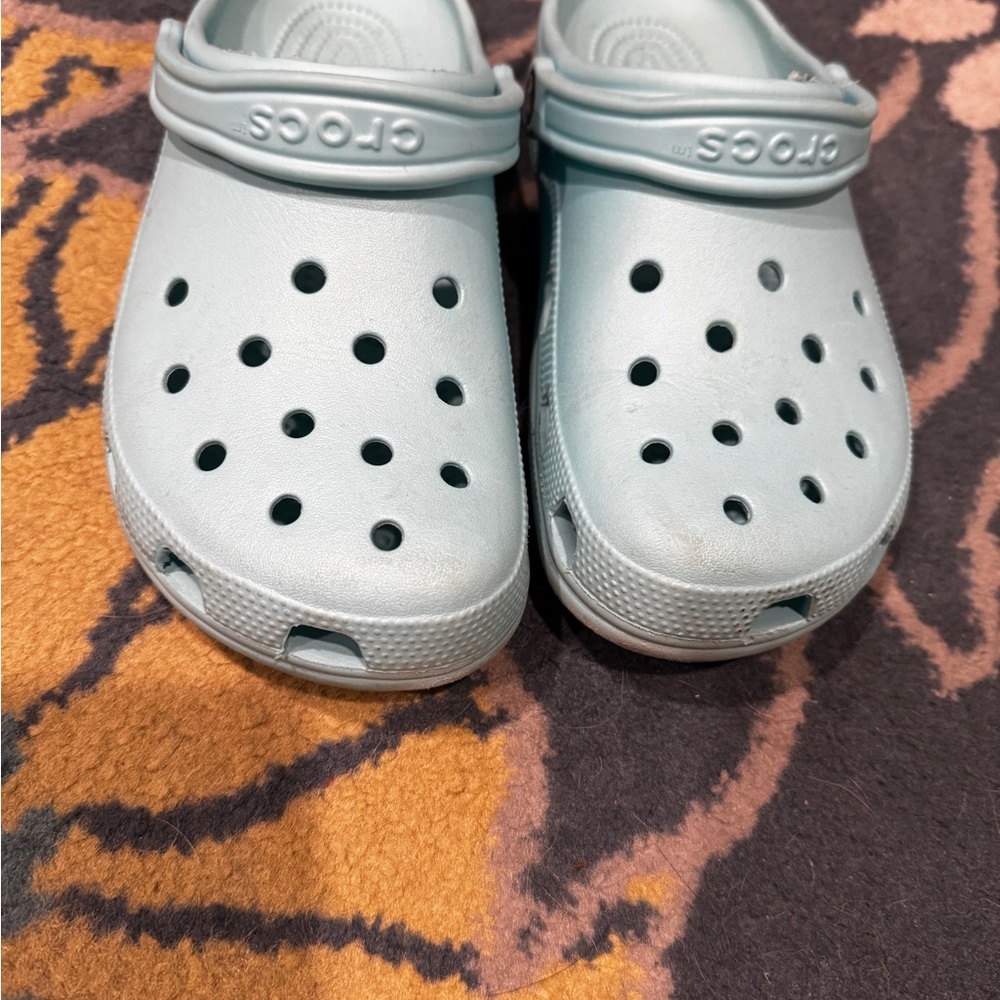 CROCS Baby Blue color Men’s size 10 Women’s size 8 - Picture 5 of 9